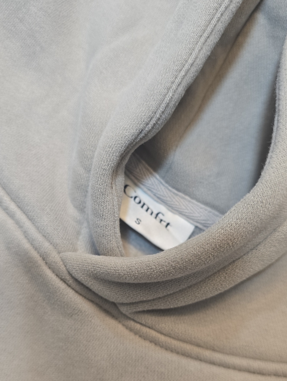 Comfrt Light Grey/green Hoodie and Sweatpants Set Worn Once!! - Picture 4 of 4